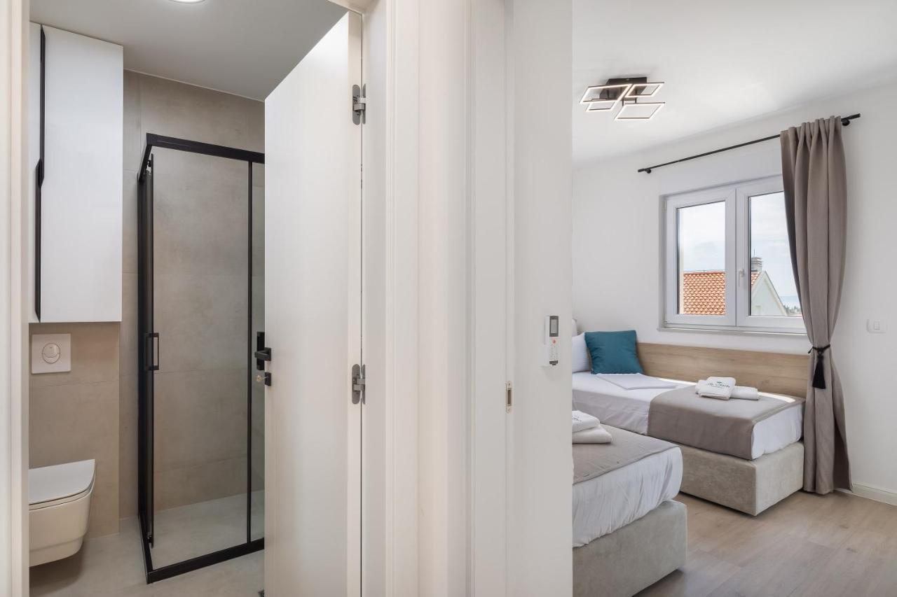 La Apartment *